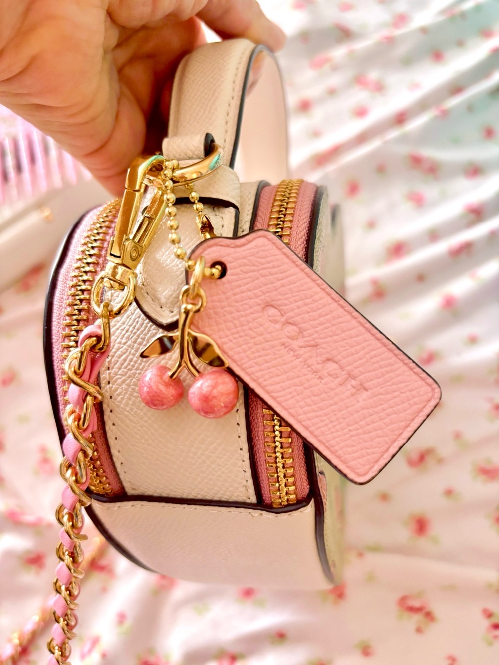 Coach Beige Signature Heart Crossbody with Pink Cherry Print - Picture 5 of 6